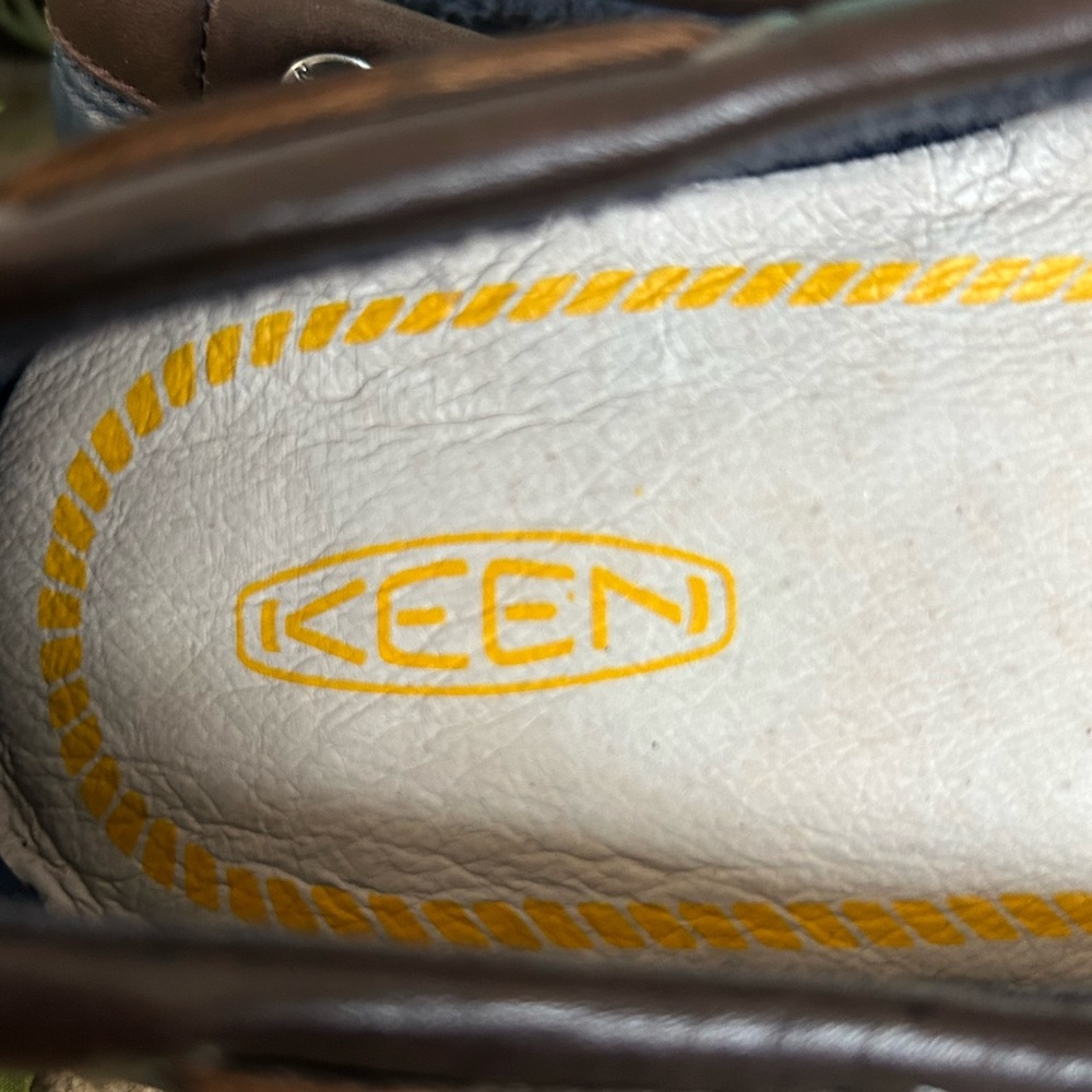 Keen Women's Blue and Brown Loafers - Picture 9 of 10